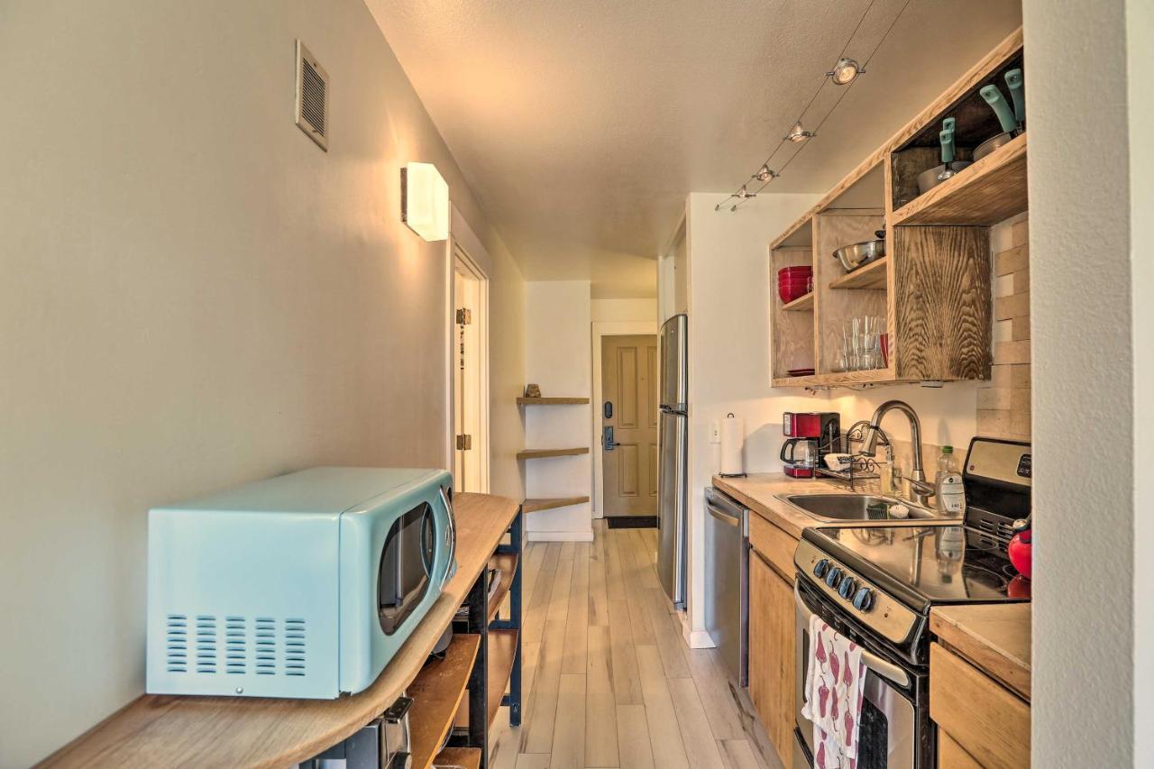 Resort Condo Retreat About 6 Mi To Downtown Bend! Bagian luar foto