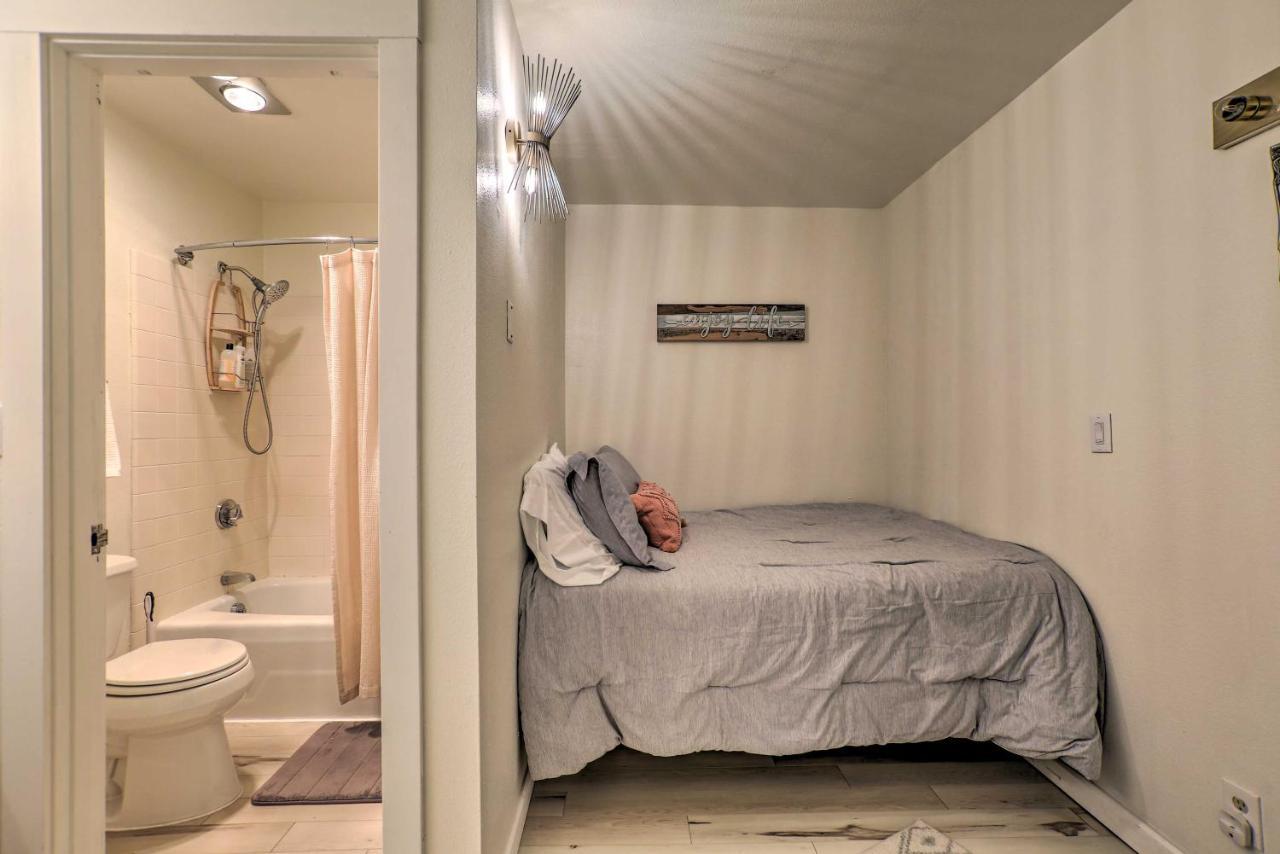 Resort Condo Retreat About 6 Mi To Downtown Bend! Bagian luar foto