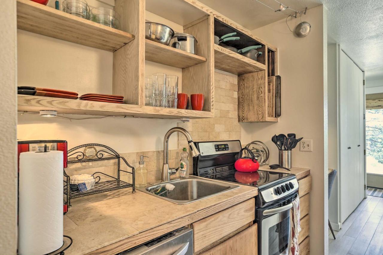 Resort Condo Retreat About 6 Mi To Downtown Bend! Bagian luar foto